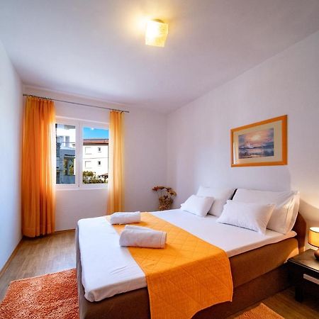 Apartments Lazaric Lopar Extérieur photo