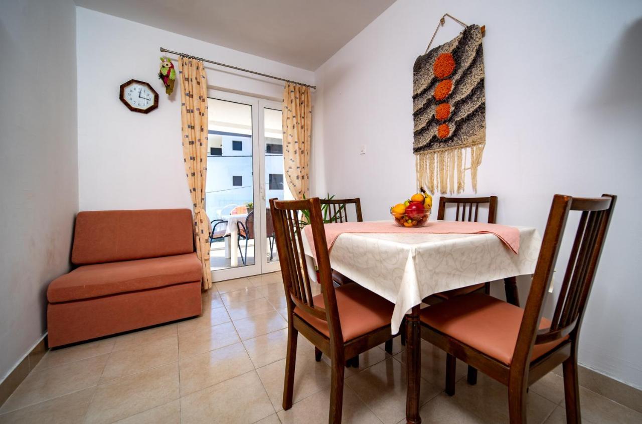 Apartments Lazaric Lopar Extérieur photo
